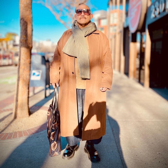 Mixing high/low. Love tonal looks and color/pattern play - Picture 2 of 4